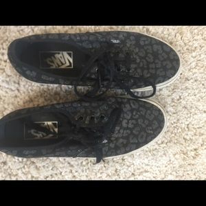 Leopard spot Vans